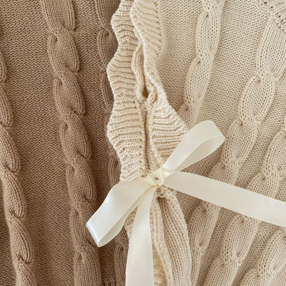 Knitted Autumn Vest